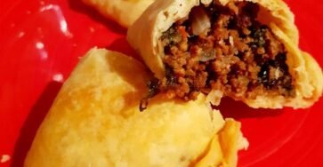 EMPANADAS DE CARNE MOLIDA
