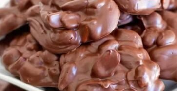 Decadent Slow Cooker Chocolate Turtles