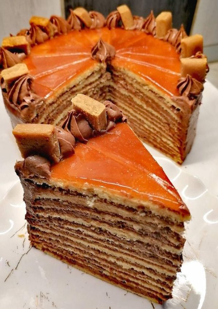 Hungarian Traditional Food | HUNGARIAN Doboš torta🇭🇺